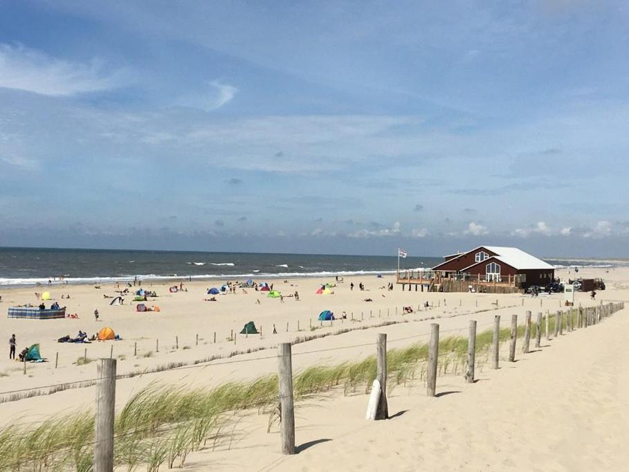 Strandhuis De Zon - Recreatiepark De Watersnip Petten Eksteriør bilde